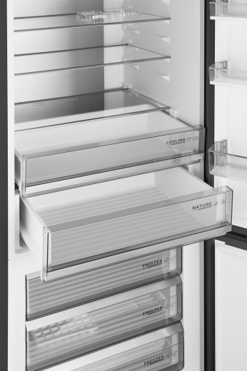 ��������������� ����������� � ���������� Weissgauff WRK 2070 D Premium Inverter Total Nofrost Black Glass