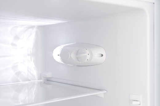 ��������������� ����������� Weissgauff WRK 1450 Defrost White